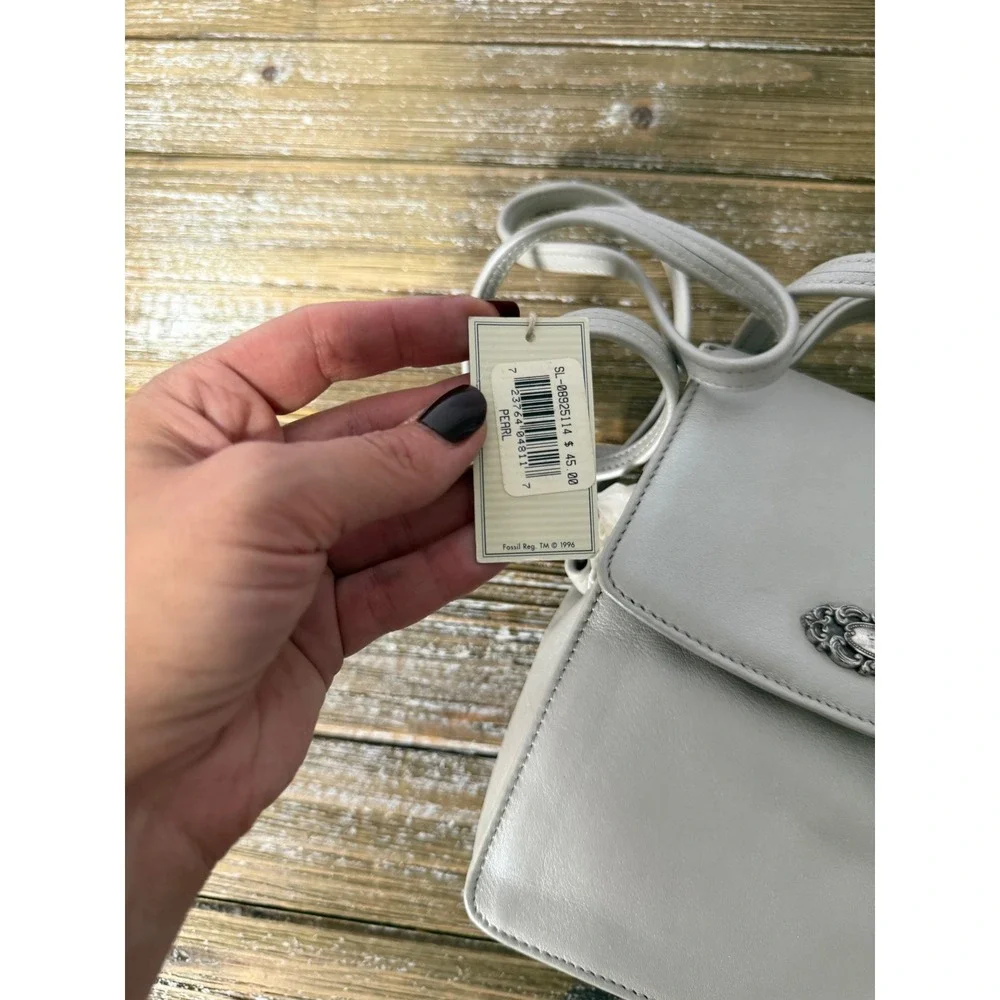 Vintage Fossil Leather Crossbody Bag 1996 Metallic Pearl Minimalist Y2K Grunge